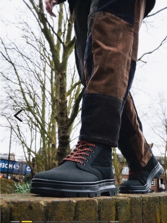 Dr. Martens // Doc Martens Bonny II Dual Black leather Casual Ankle boot sz 8 main image 6